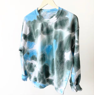 Oversized Tie Dye Sweatshirt