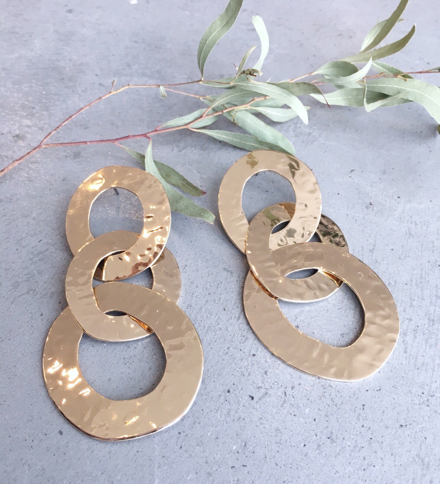 Hammered Link Hoop Earring