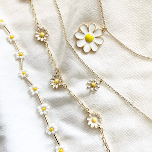Comin' Up Daisies Necklace Collection